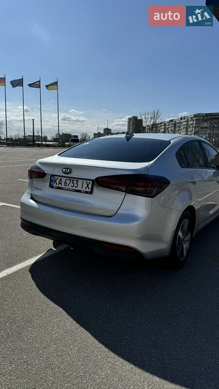 Седан Kia Forte 2018 в Киеве