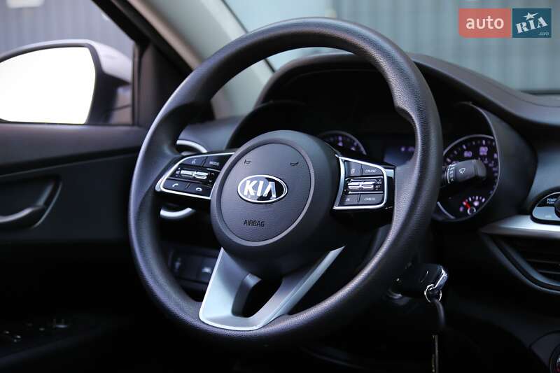 Седан Kia Forte 2019 в Киеве