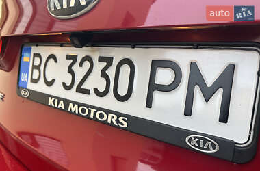 Седан Kia Forte 2013 в 