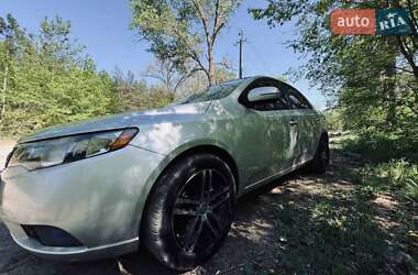 Седан Kia Forte 2012 в 