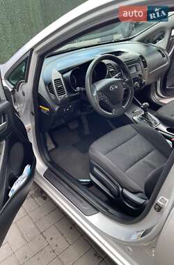 Седан Kia Forte 2014 в 