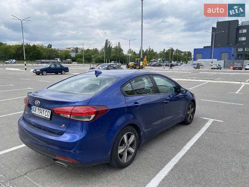 Седан Kia Forte 2018 в Киеве
