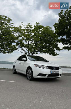Седан Kia Forte 2013 в 
