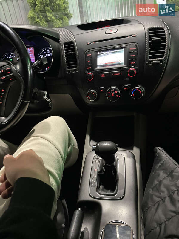 Седан Kia Forte 2013 в Виннице