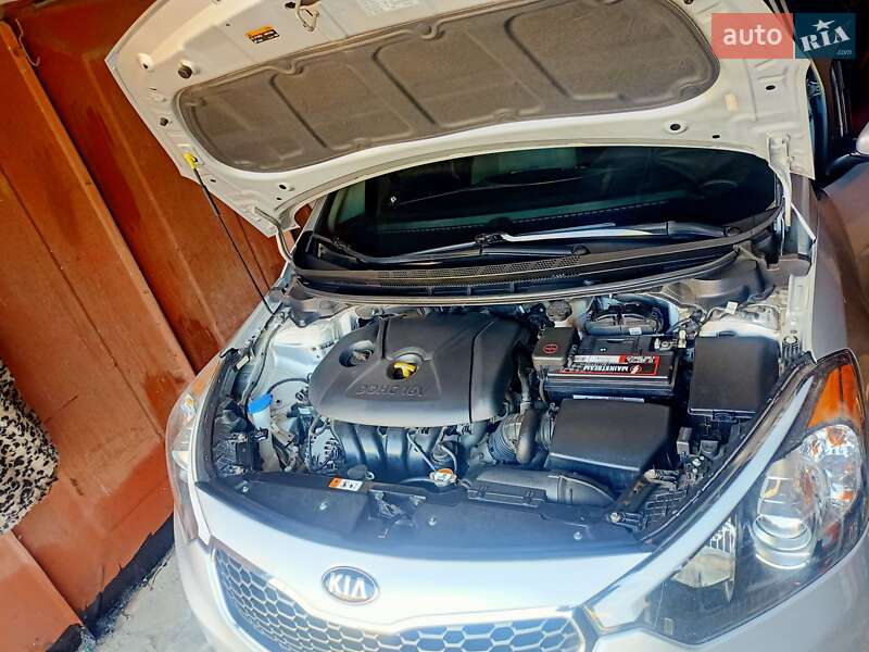 Седан Kia Forte 2015 в Днепре