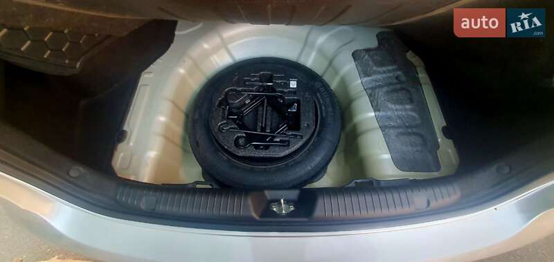 Седан Kia Forte 2015 в Днепре