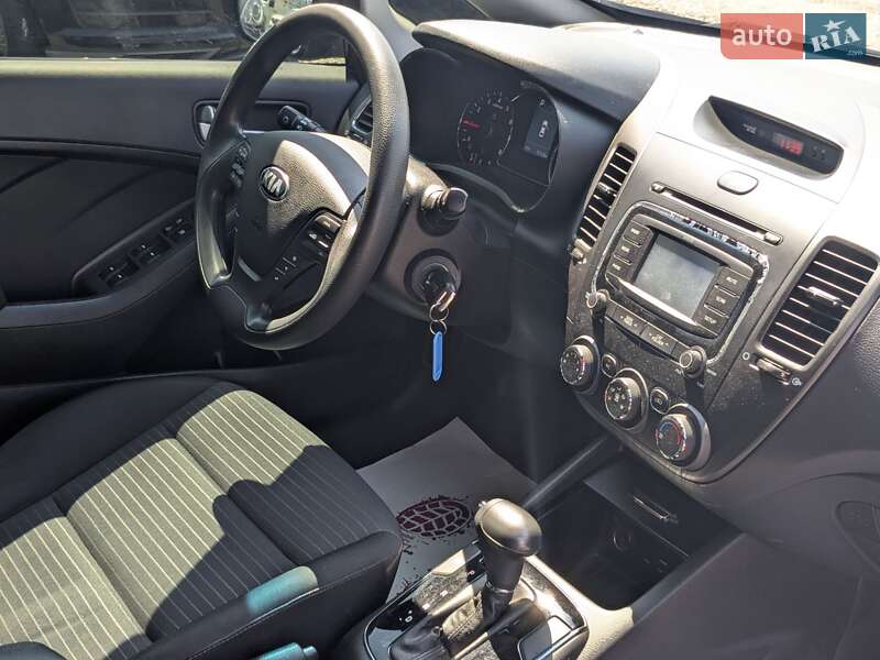 Седан Kia Forte 2016 в Киеве