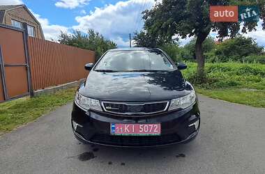 Седан Kia Forte 2010 в Киеве