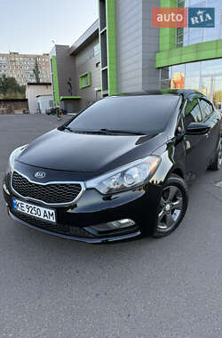 Седан Kia Forte 2015 в Кривом Роге