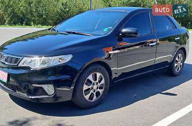 Седан Kia Forte 2010 в Киеве
