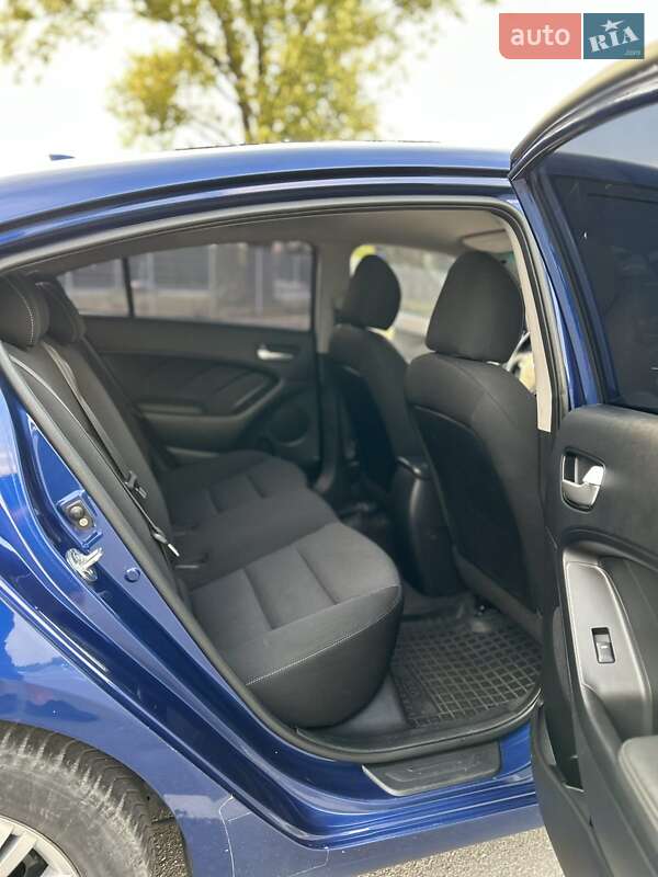 Седан Kia Forte 2017 в Дніпрі