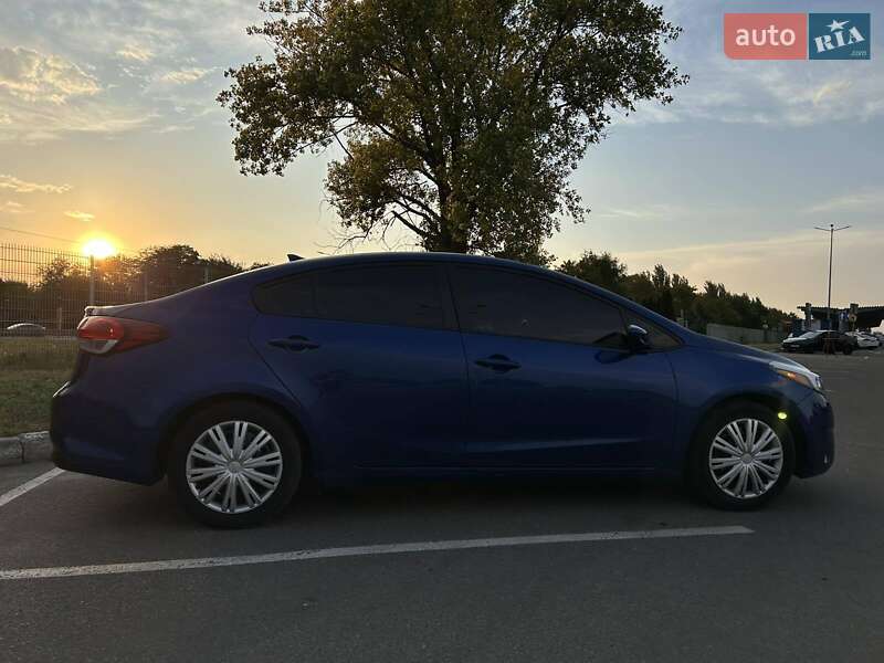 Седан Kia Forte 2017 в Дніпрі