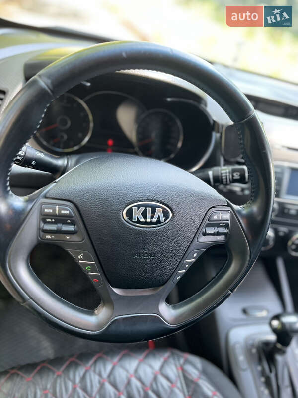 Седан Kia Forte 2015 в Першотравенске