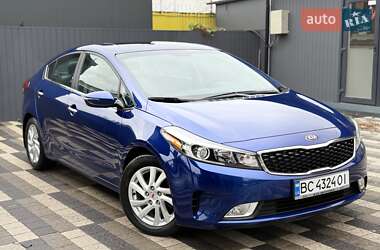 Седан Kia Forte 2016 в Львові