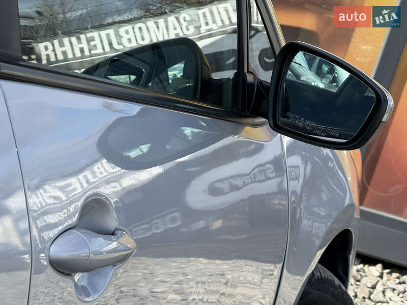 Седан Kia Forte 2017 в Стрые