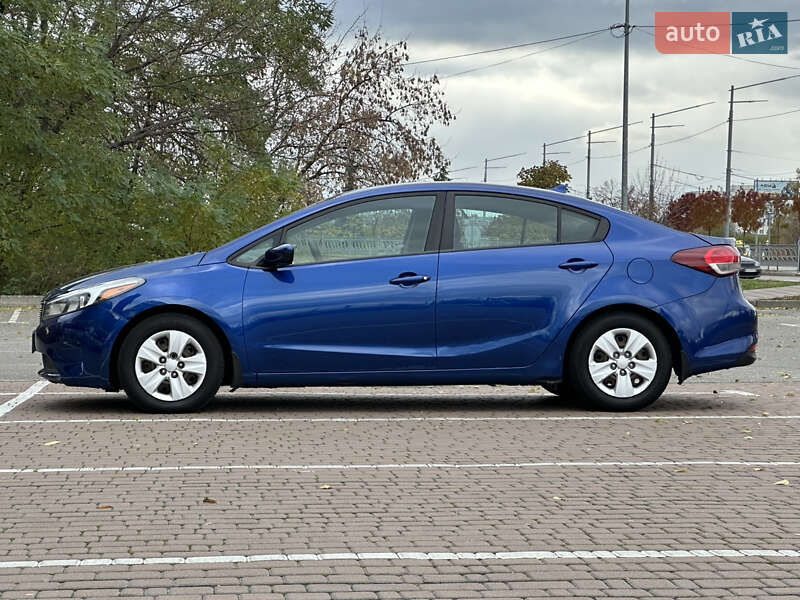 Седан Kia Forte 2017 в Киеве