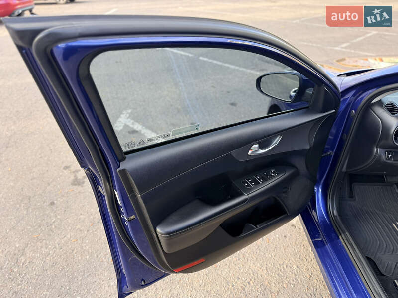 Седан Kia Forte 2018 в Кривом Роге