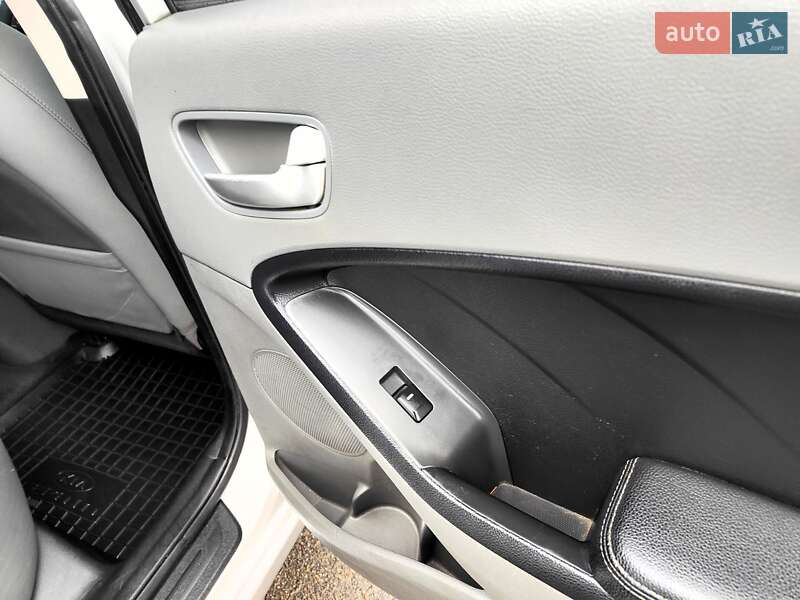 Седан Kia Forte 2016 в Киеве