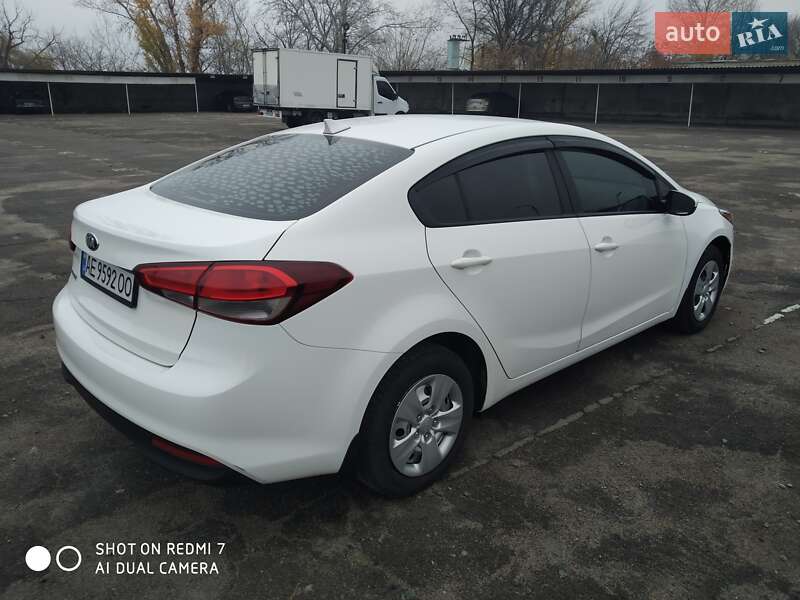 Седан Kia Forte 2016 в Днепре фото 6 Седан Kia Forte 2016 в Днепре