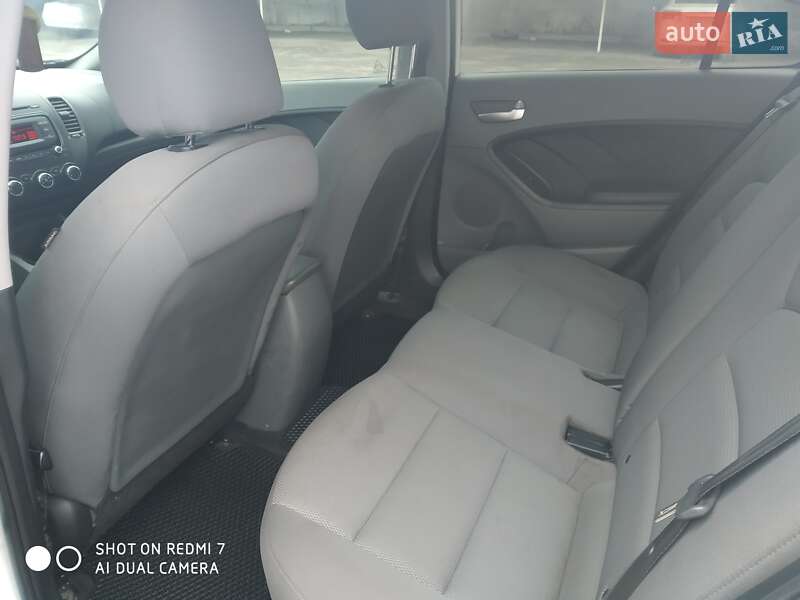 Седан Kia Forte 2016 в Днепре фото 12 Седан Kia Forte 2016 в Днепре