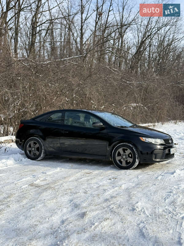 Купе Kia Forte 2011 в Харькове