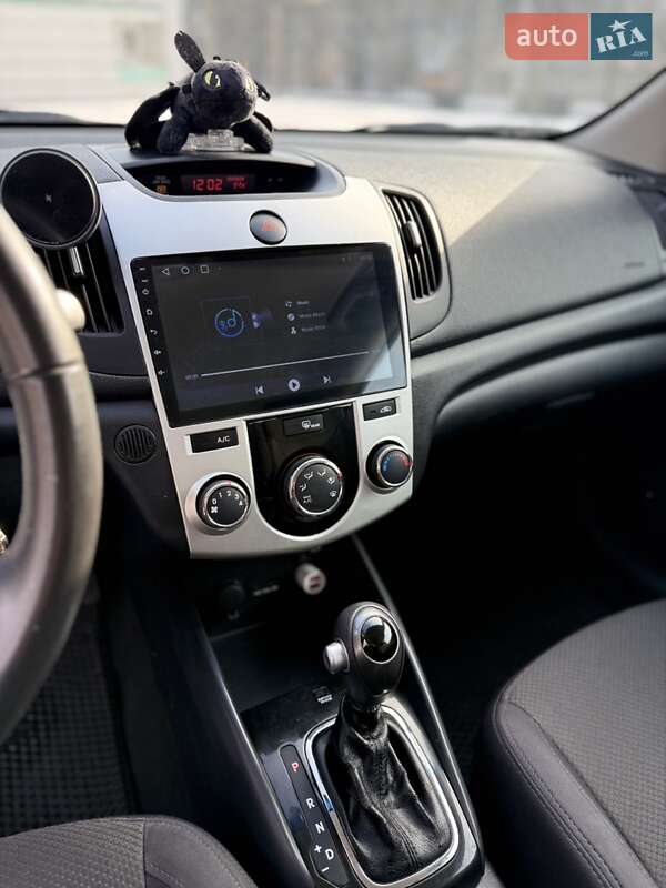 Купе Kia Forte 2011 в Харькове