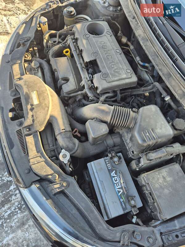 Купе Kia Forte 2010 в Киеве