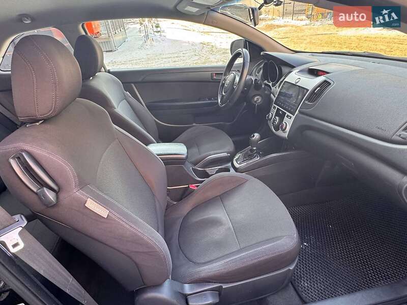 Купе Kia Forte 2011 в Харькове
