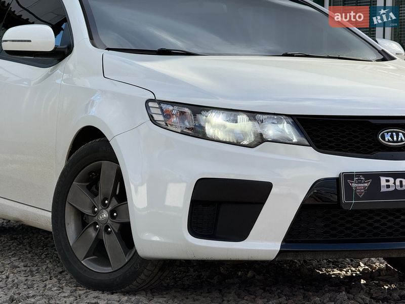 Купе Kia Forte 2011 в Вінниці