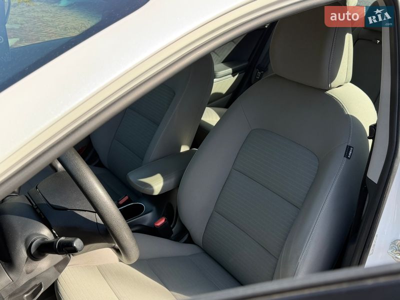 Седан Kia Forte 2013 в Прилуках