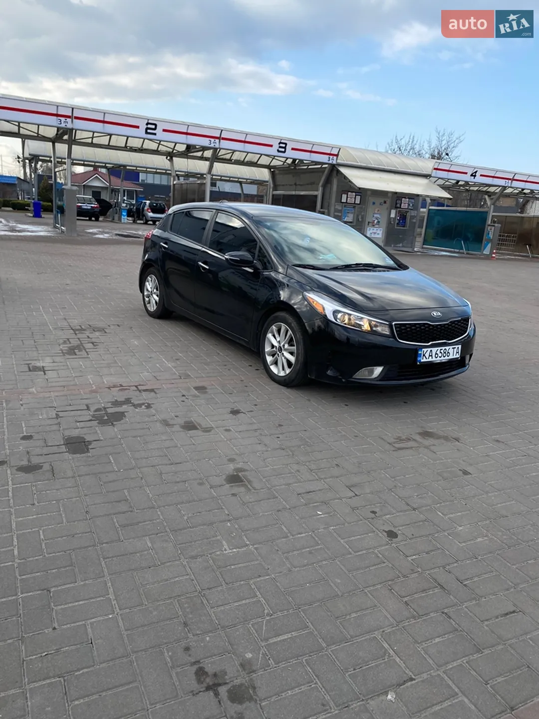2016 Kia Forte - мініатюра 16