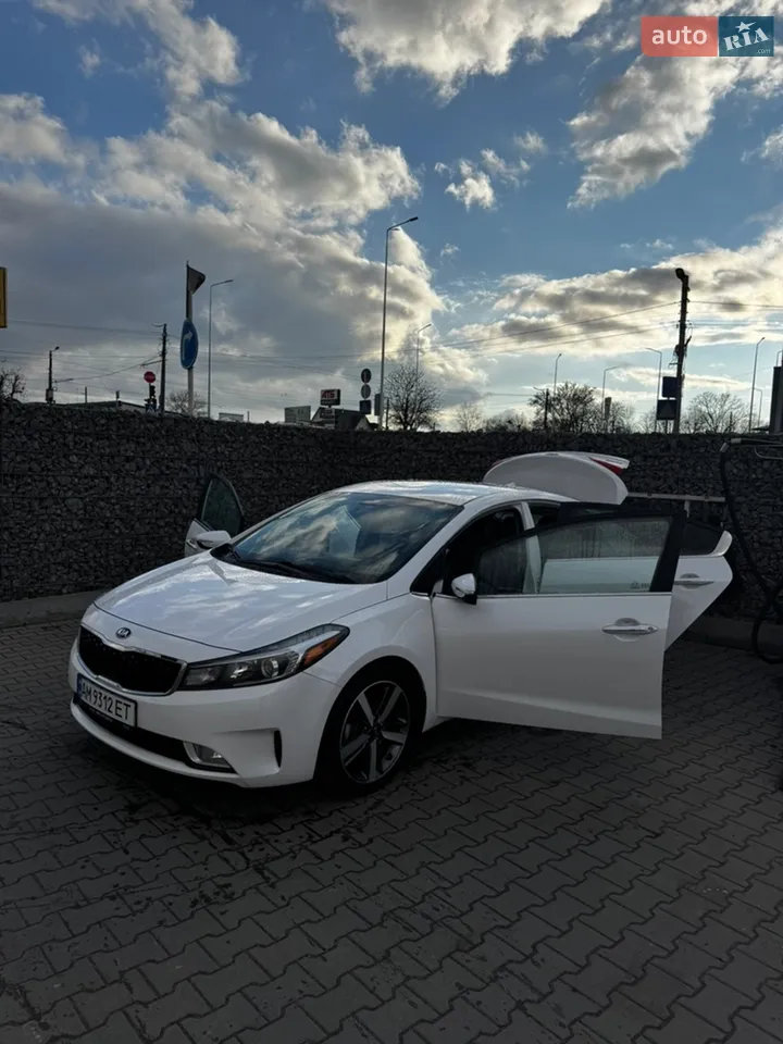 2015 Kia Forte - мініатюра 7