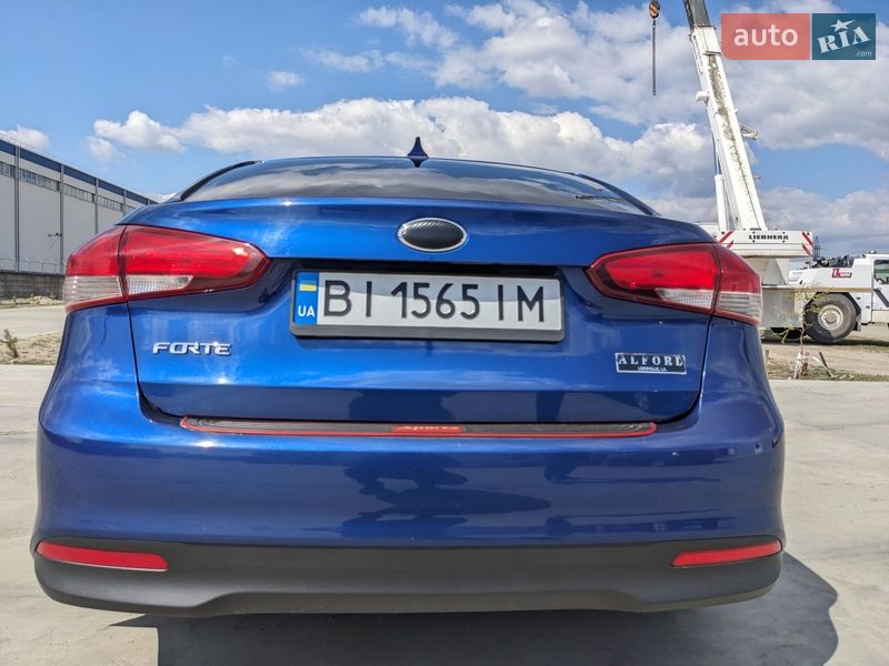 Седан Kia Forte 2017 в Кременчуге