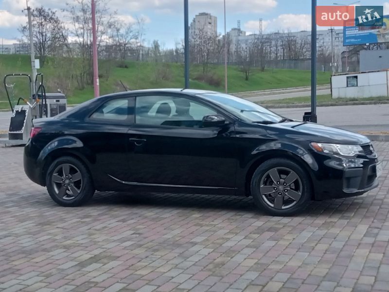 Купе Kia Forte 2011 в Харькове