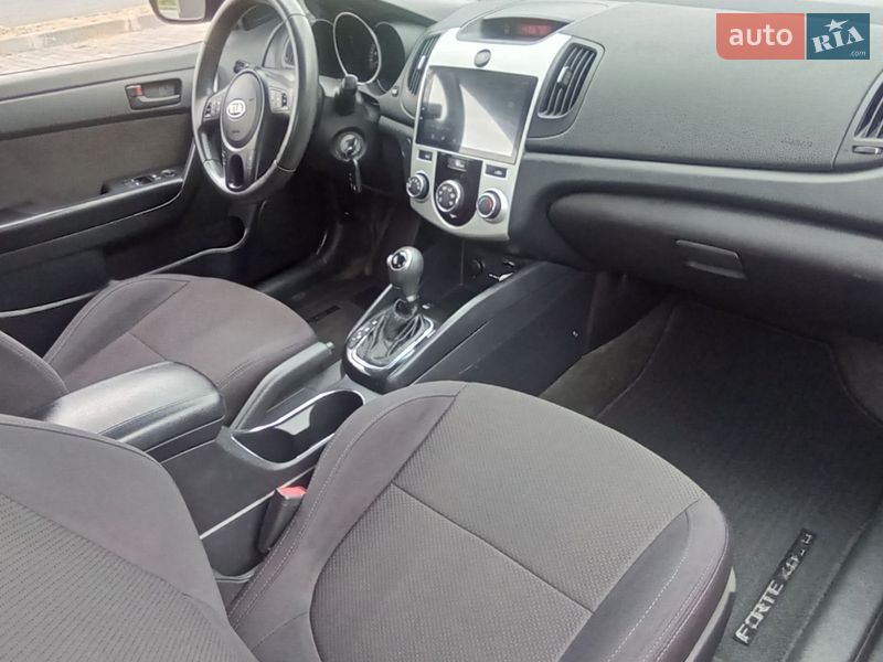 Купе Kia Forte 2011 в Харькове