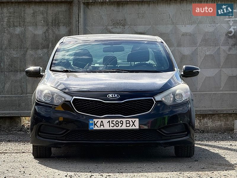 Седан Kia Forte 2015 в Киеве