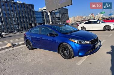 Седан Kia Forte 2016 в Киеве