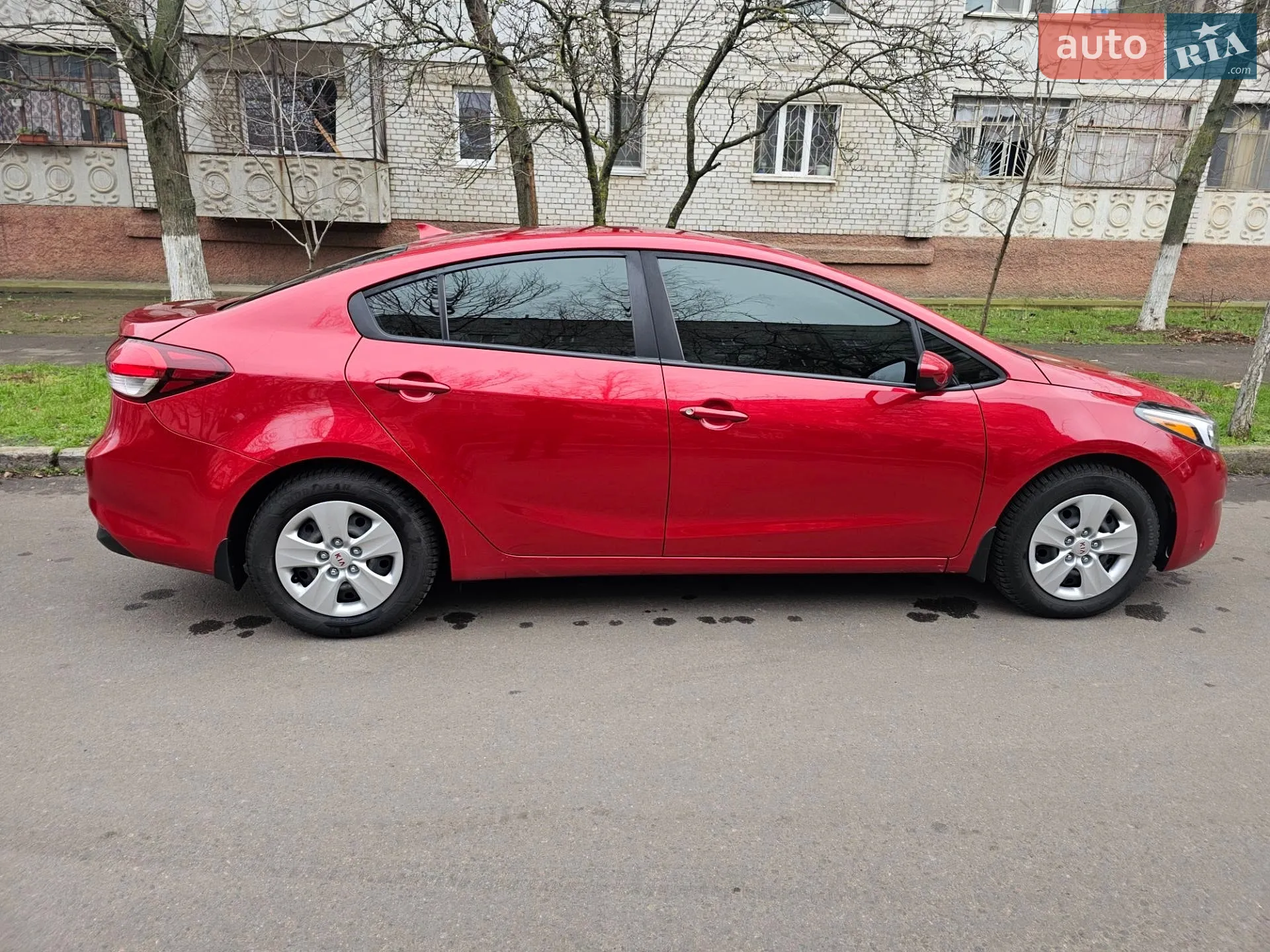 2017 Kia Forte - мініатюра 3