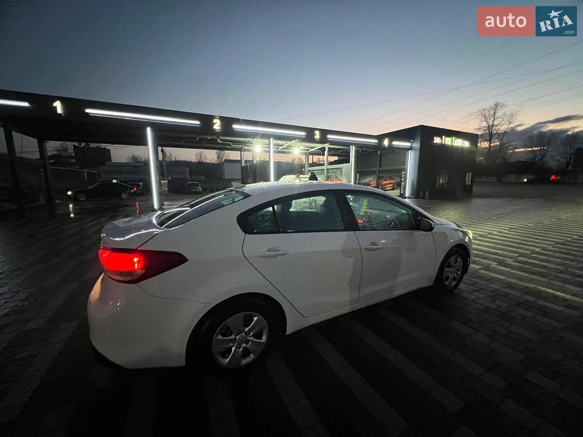 2016 Kia Forte - мініатюра 4