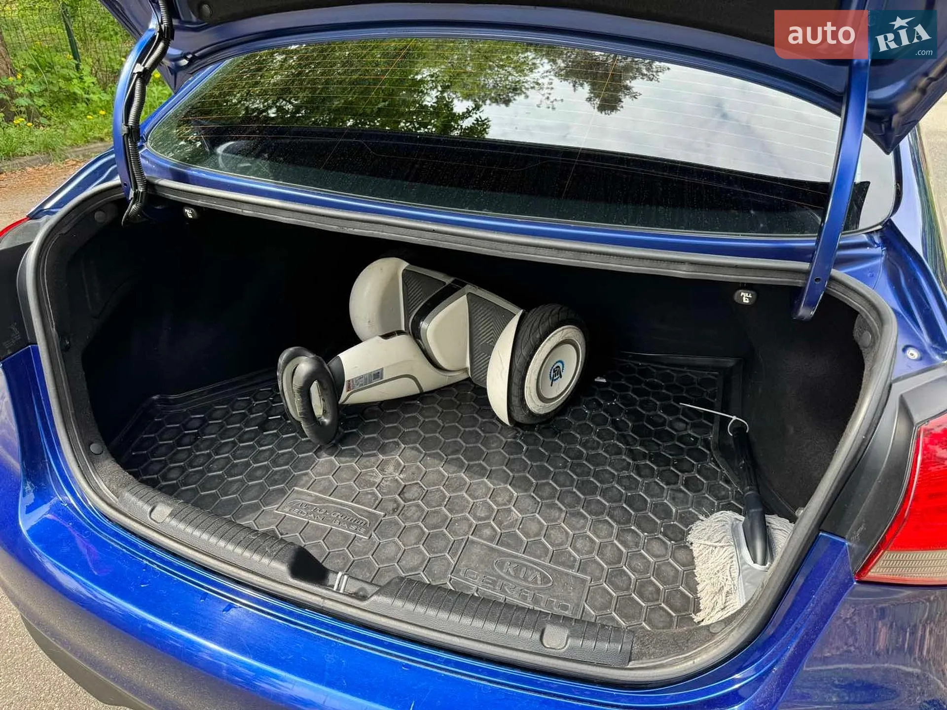 2017 Kia Forte - мініатюра 9