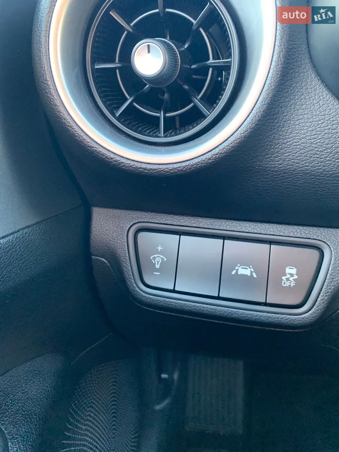 2018 Kia Forte - мініатюра 14