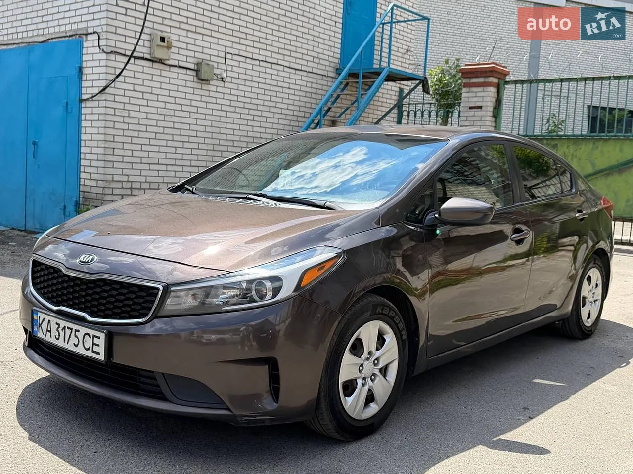 2017 Kia Forte - мініатюра 9