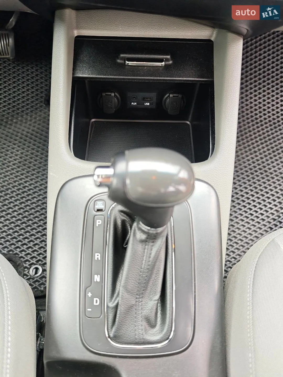 2014 Kia Forte - мініатюра 25