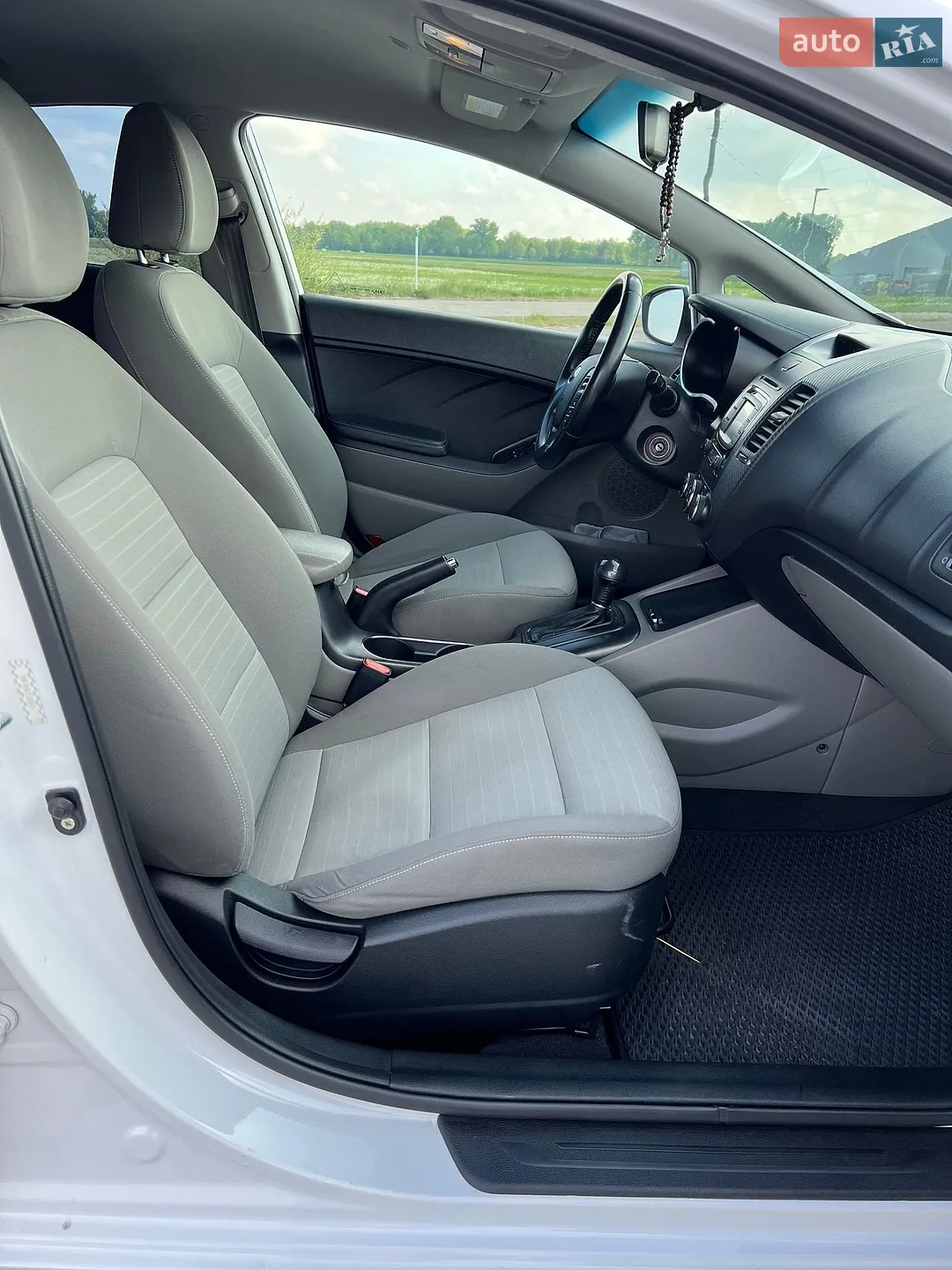 2014 Kia Forte - мініатюра 36