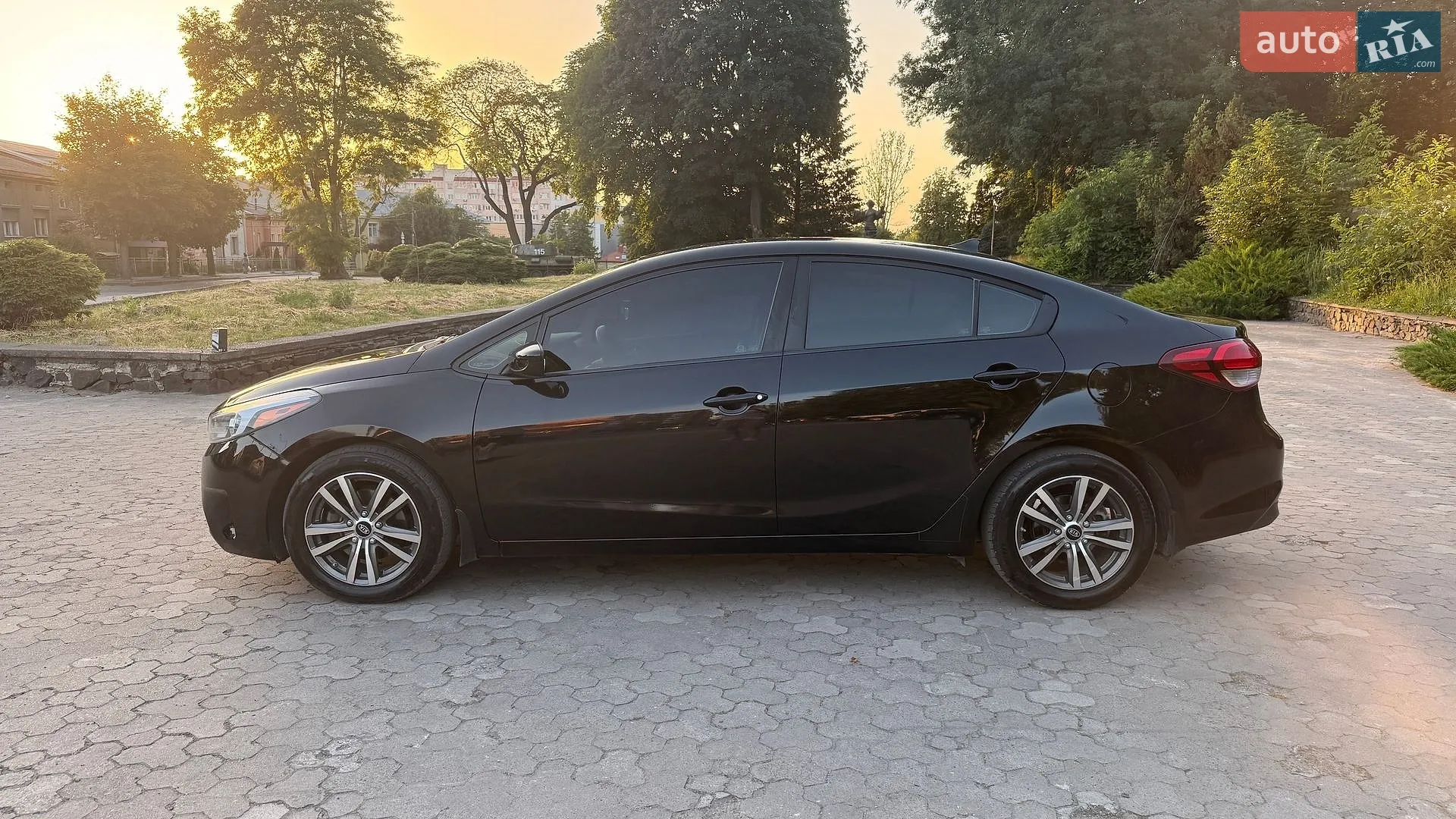 2016 Kia Forte - мініатюра 3