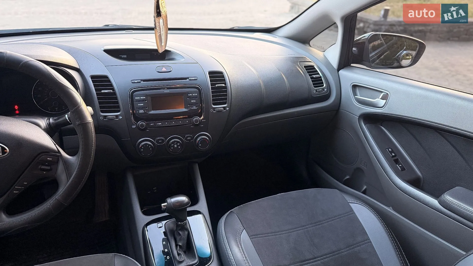 2016 Kia Forte - мініатюра 24