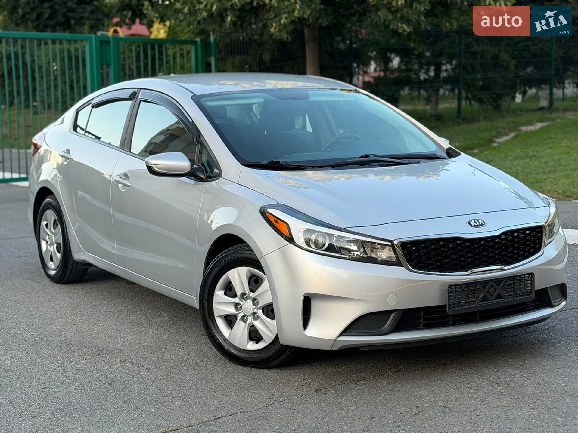 2017 Kia Forte - мініатюра 5