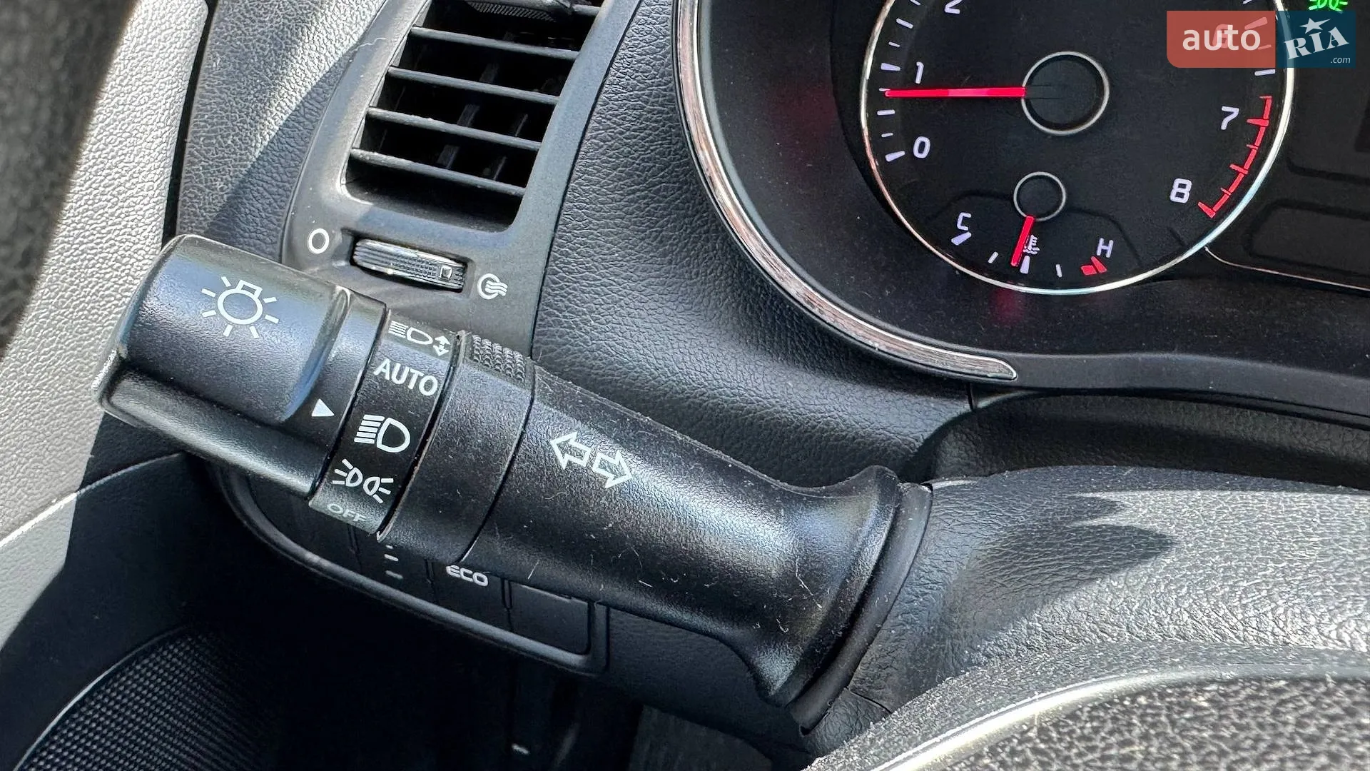 2015 Kia Forte - мініатюра 22