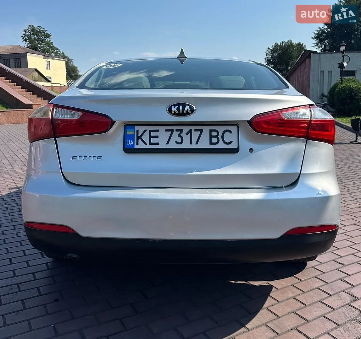 2014 Kia Forte - мініатюра 10