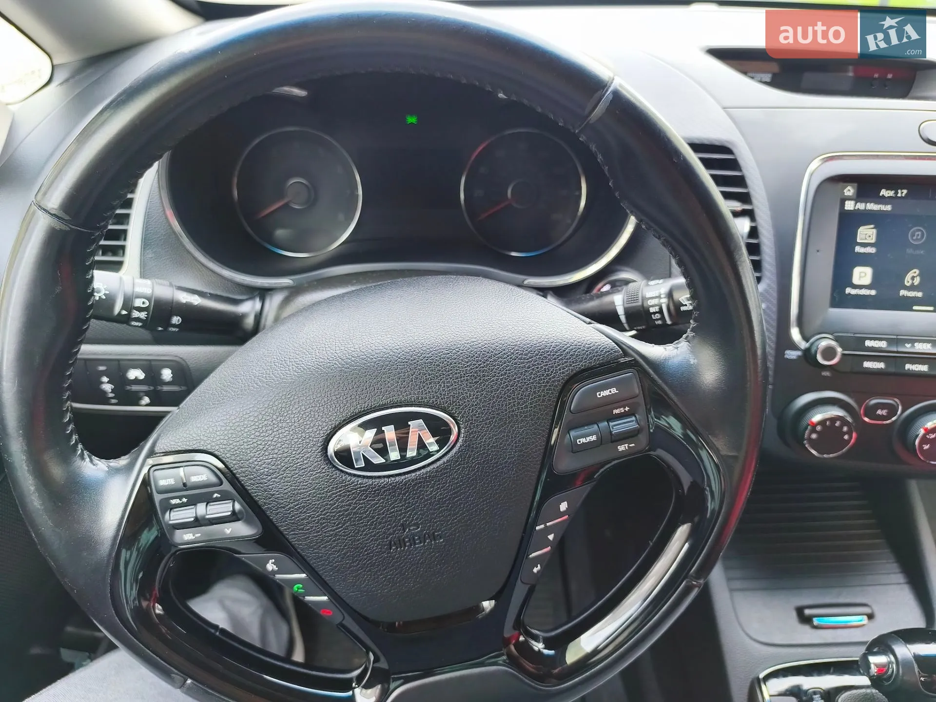 2016 Kia Forte - мініатюра 17